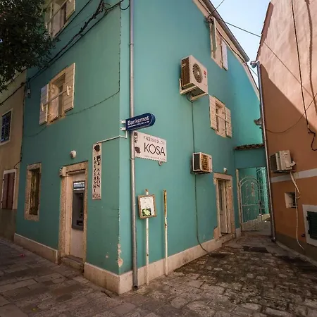 House Encanto 베리로신즈