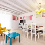 Σπίτι διακοπών House Encanto - Old Town Retreat *