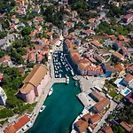 House Encanto - Old Town Retreat * Veli Lošinj